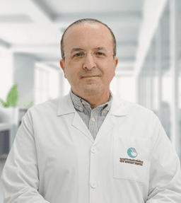 Dr. Tarek El-Mahdy Korah, الطب الباطني in Kuwait City